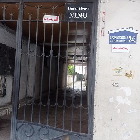 Guest House Nino Batumi Kültér fotó